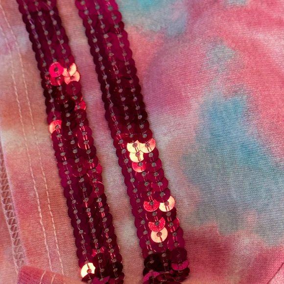 ☃️ 💚 Justice pink tie dyed tee 5 for $15 - Picture 6 of 7